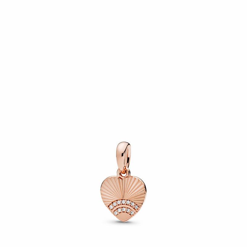 Pandora Rose™ Fan of Love Pendant Egypt NC7632895